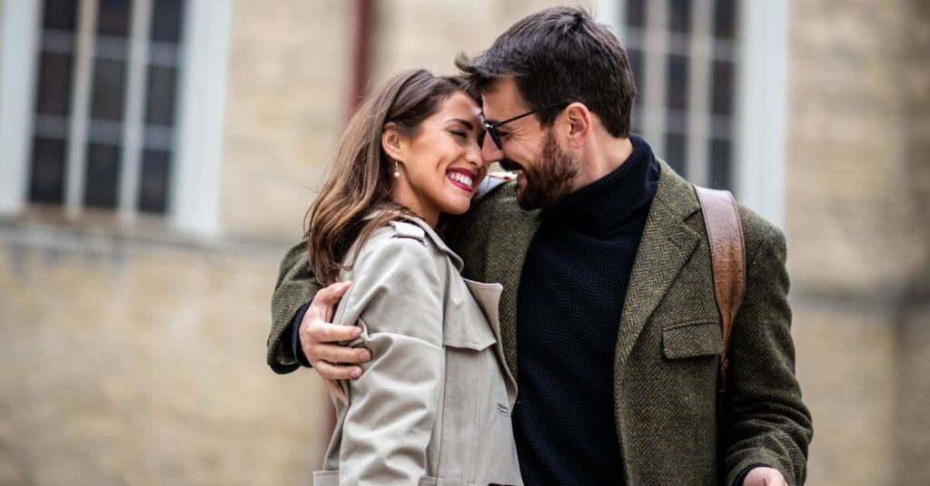 secrets to maintain a happy relationship